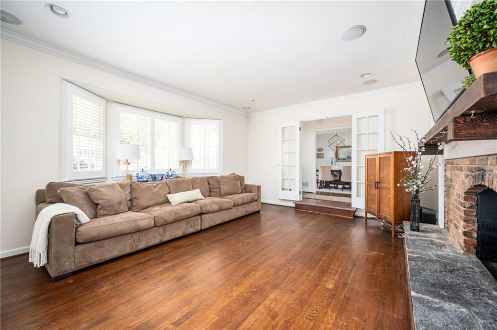 3158 Saybrook Drive NE