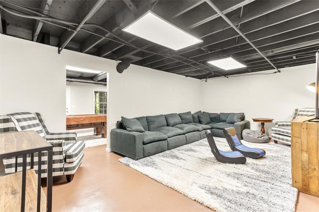 3148 Cherbourg Court