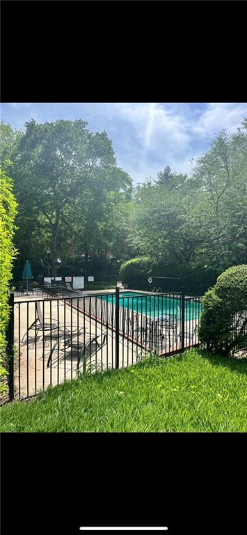 1381 Normandy Drive NE Unit 2