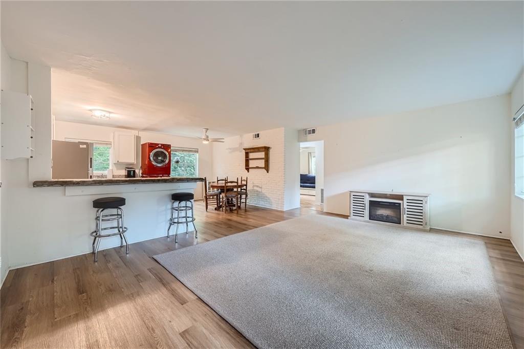 1381 Normandy Drive NE Unit 2