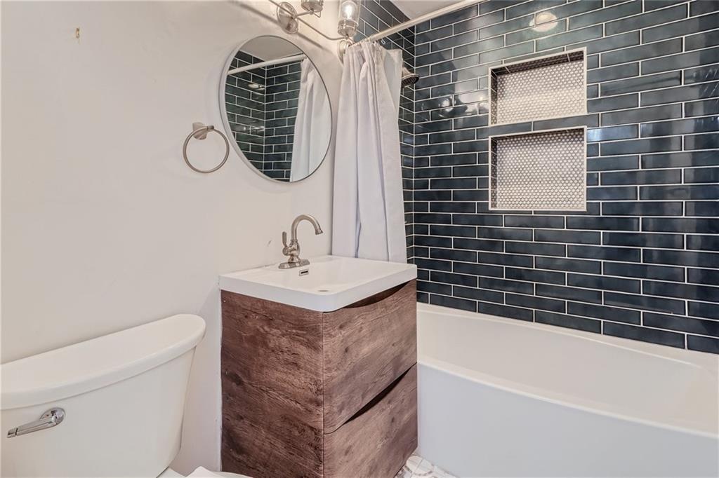 1381 Normandy Drive NE Unit 2