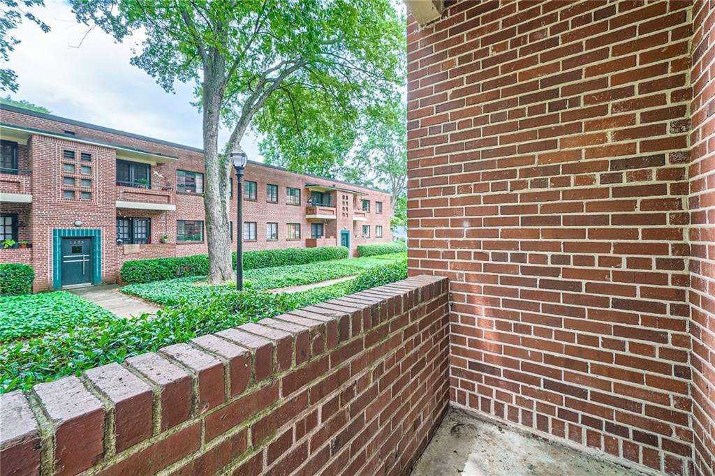 1381 Normandy Drive NE Unit 2