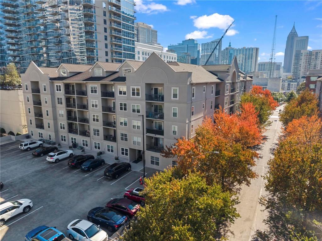1075 Peachtree Walk NE Unit A208