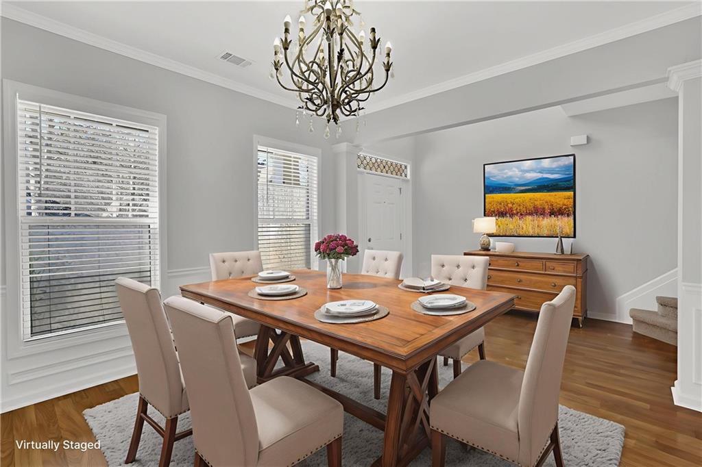 2493 Walnut Tree Lane