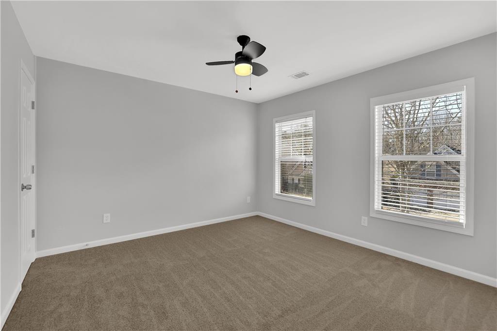 2493 Walnut Tree Lane