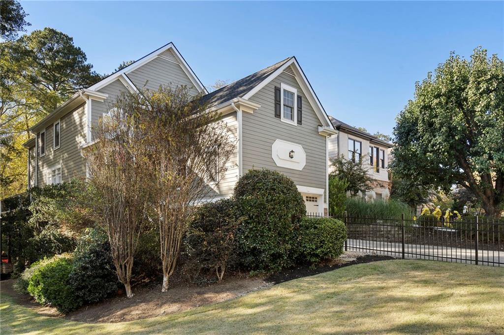 2446 Ellijay Drive NE