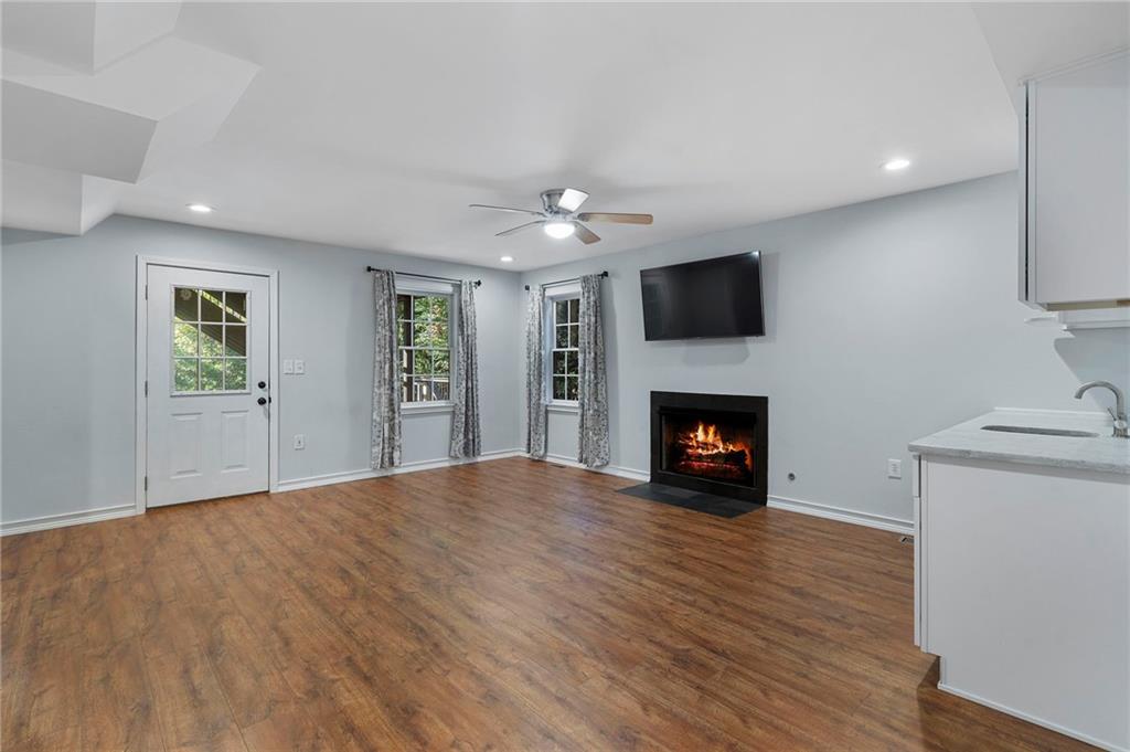 2446 Ellijay Drive NE