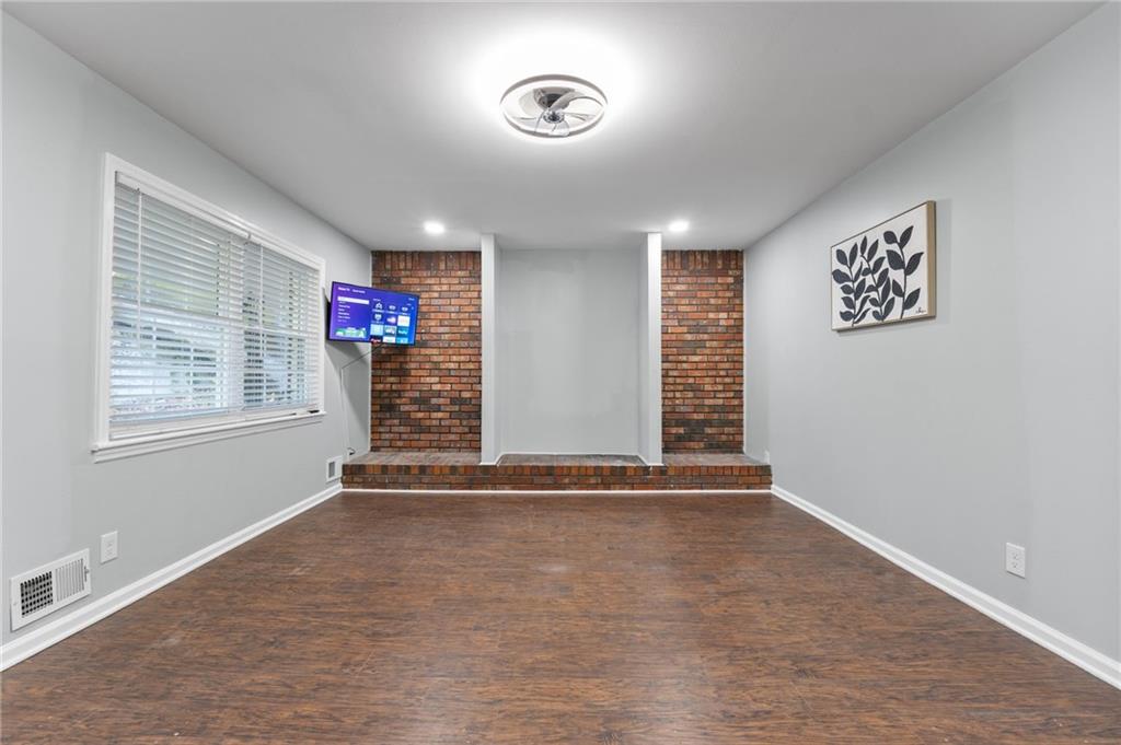 1201 Boat Rock Road SW