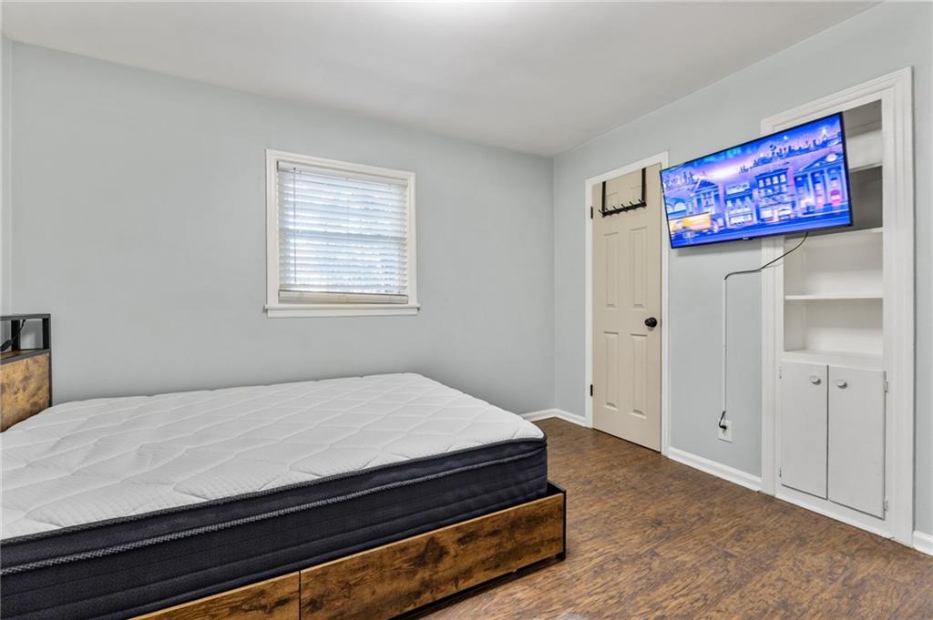 1201 Boat Rock Road SW