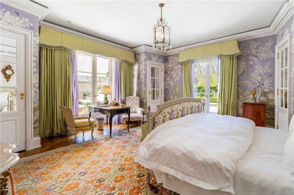 2288 Peachtree Road NW Unit 6