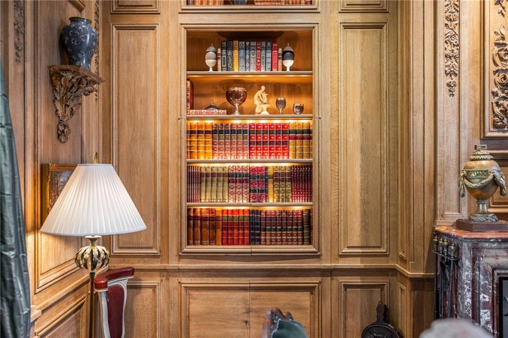 2288 Peachtree Road NW Unit 6