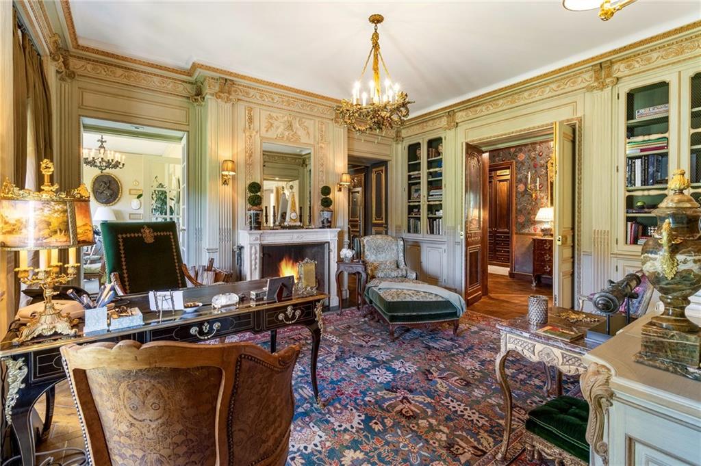 2288 Peachtree Road NW Unit 6