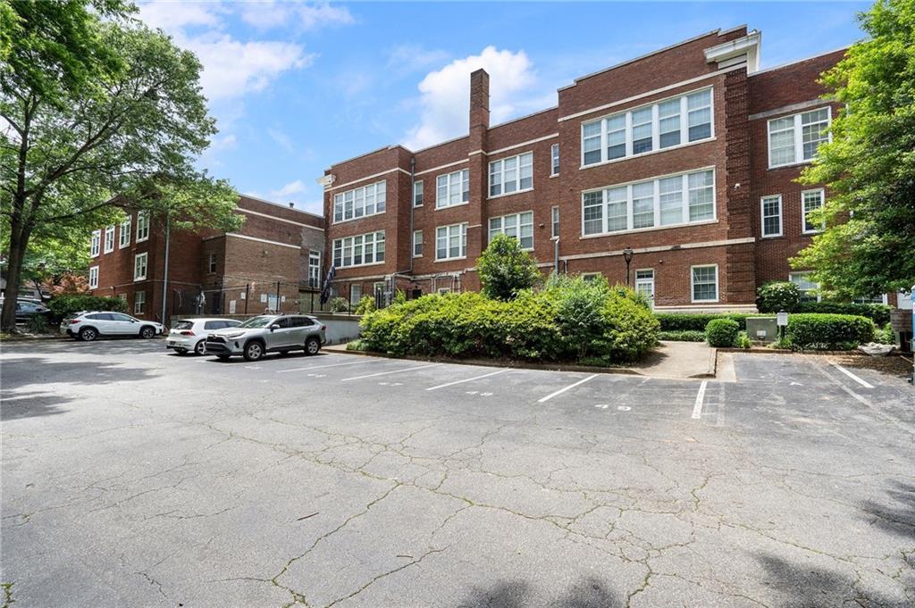 1031 State Street NW Unit 106