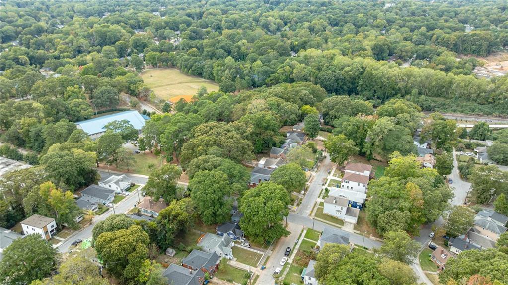 1012 Westmoor Drive NW