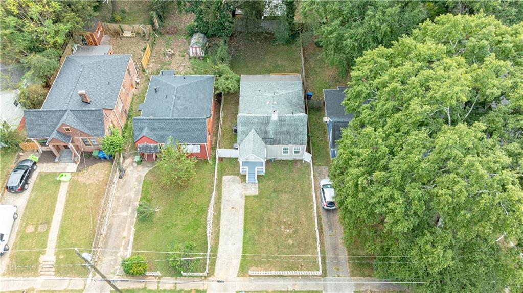 1012 Westmoor Drive NW