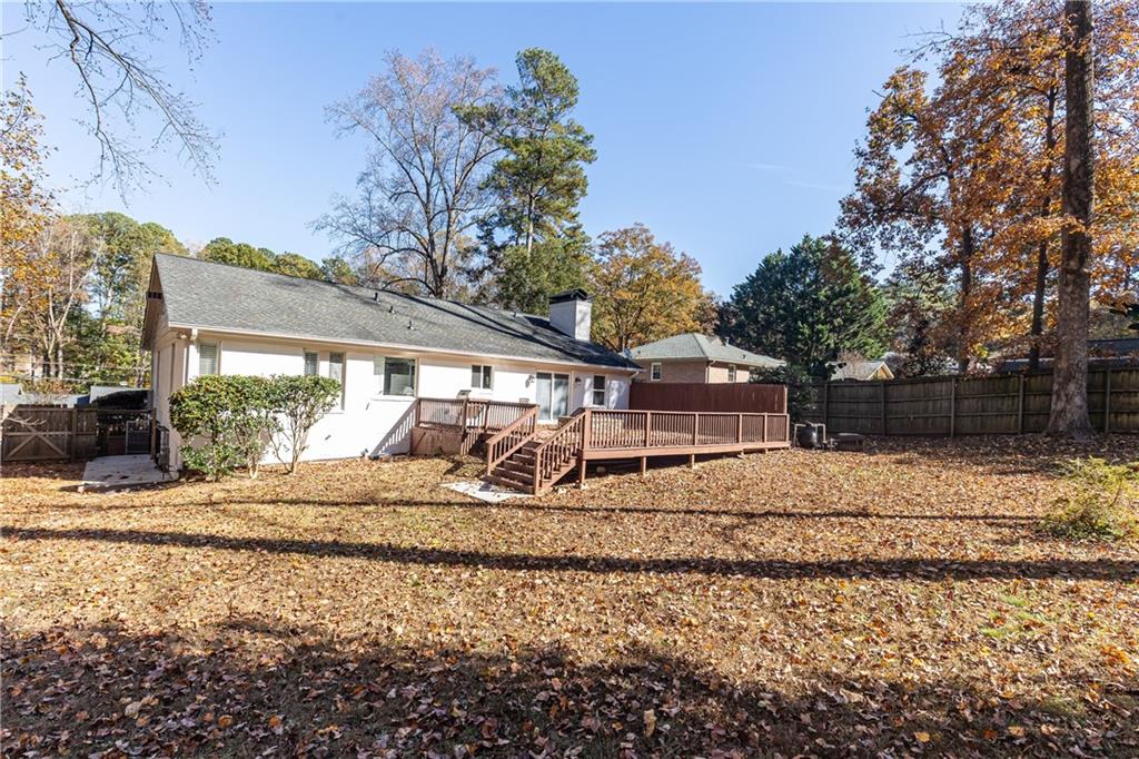 2580 Hawthorne Drive NE