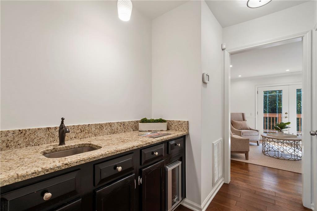 504 Dunwoody Chace Unit 5