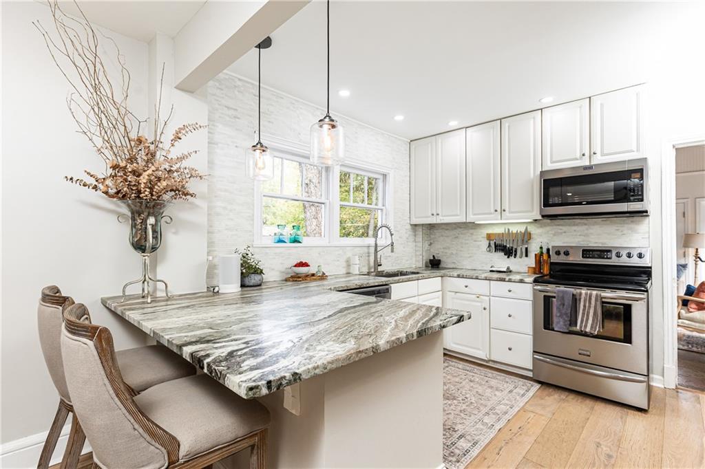 1845 Windemere Drive NE