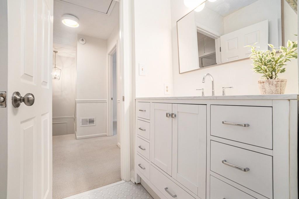 7 George Wythe Place NW