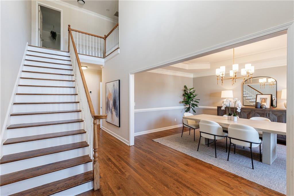 2618 Gladstone Terrace