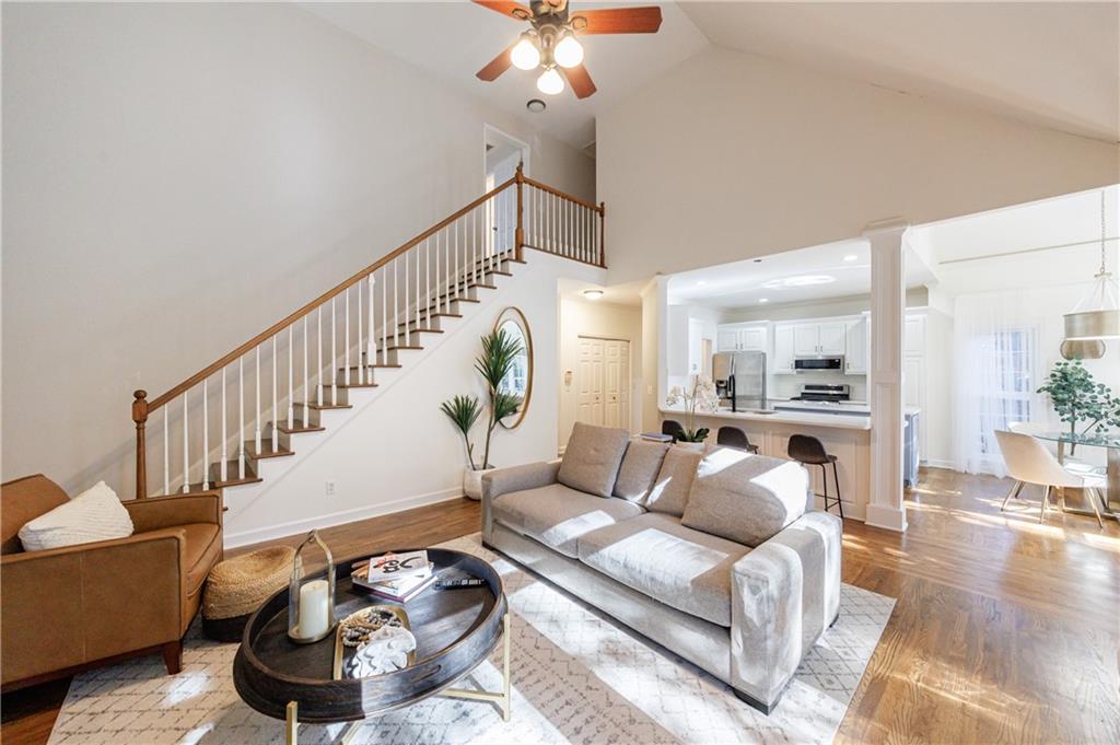 2618 Gladstone Terrace