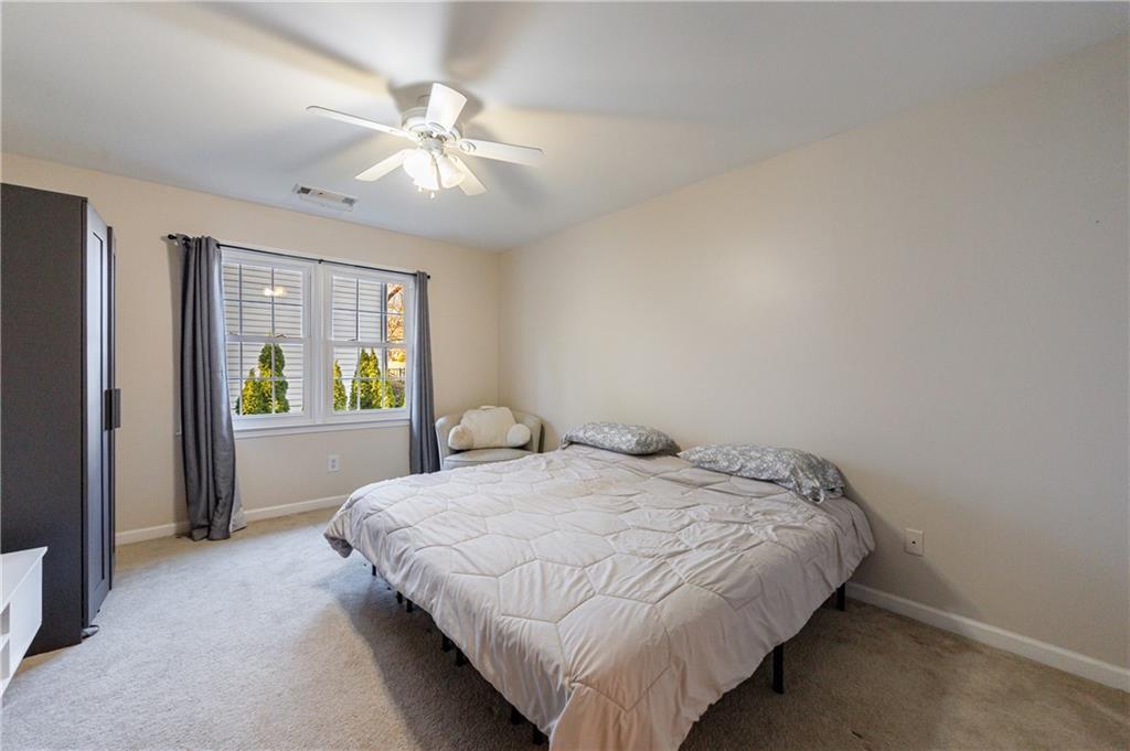 2618 Gladstone Terrace