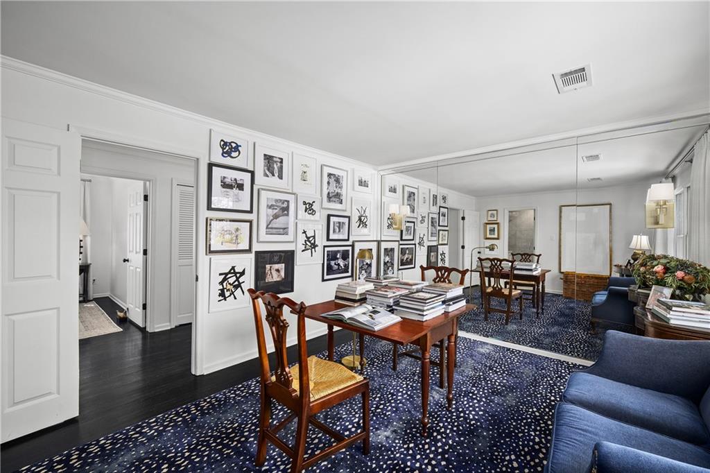 3050 Margaret Mitchell Drive NW Unit 19