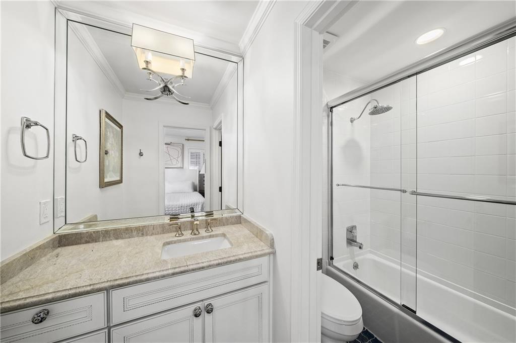 3050 Margaret Mitchell Drive NW Unit 19