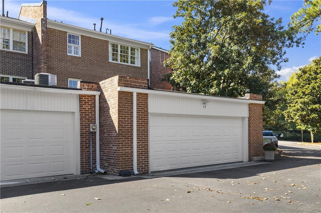 3050 Margaret Mitchell Drive NW Unit 19