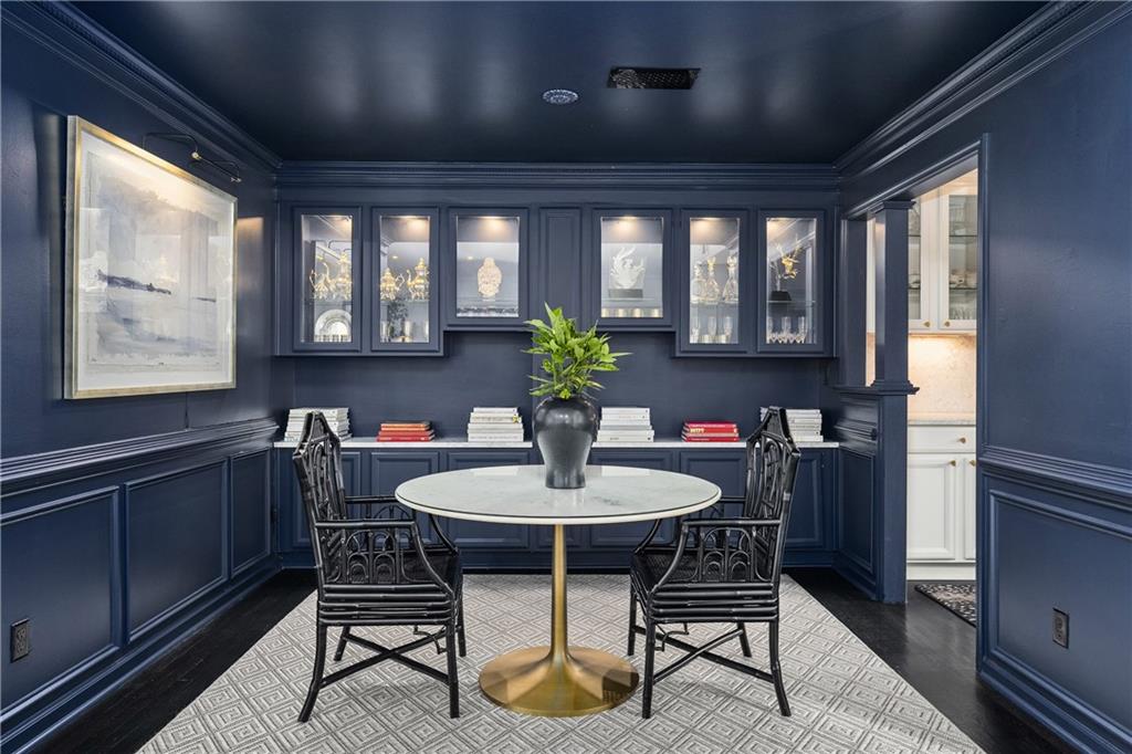 3050 Margaret Mitchell Drive NW Unit 19