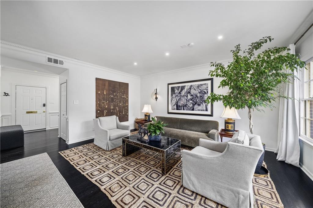 3050 Margaret Mitchell Drive NW Unit 19