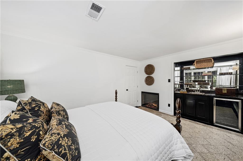 3050 Margaret Mitchell Drive NW Unit 19