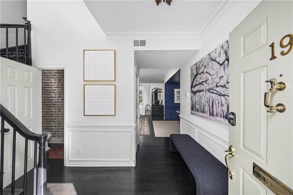 3050 Margaret Mitchell Drive NW Unit 19