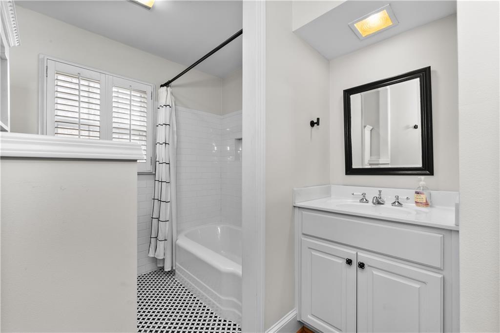 3177 Saybrook Drive NE