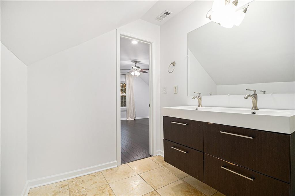 1719 Flat Shoals Road SE