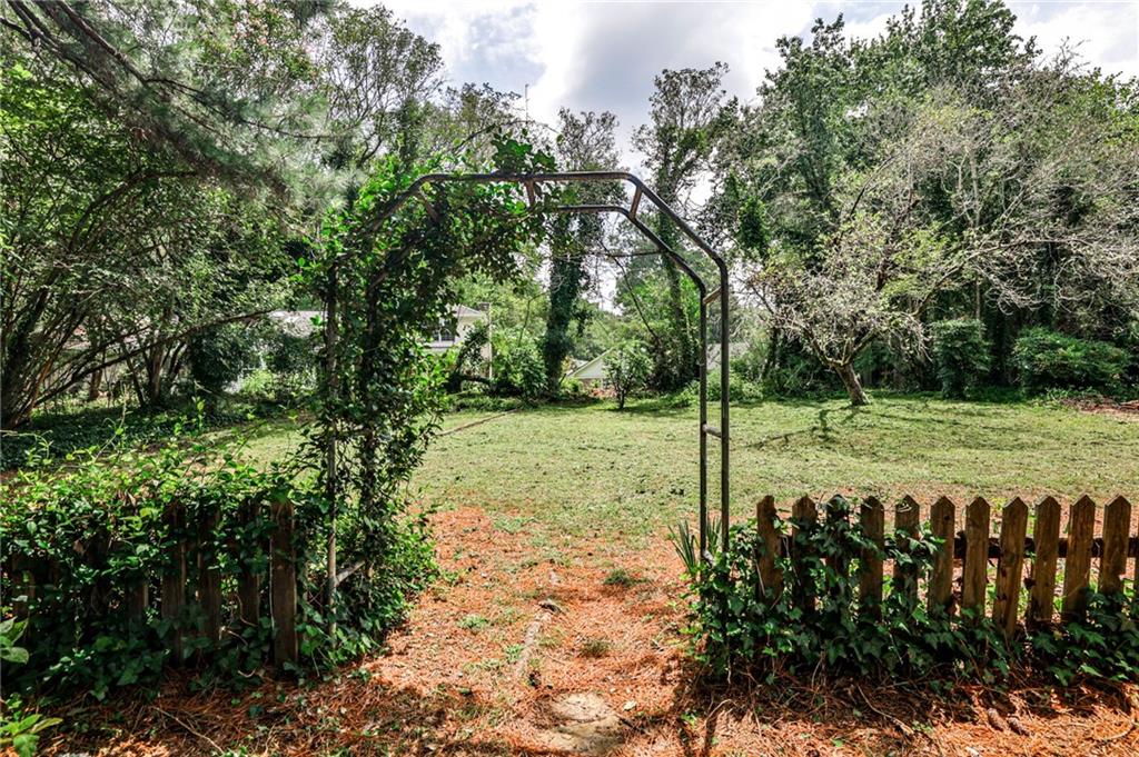 2851 Thornridge Drive