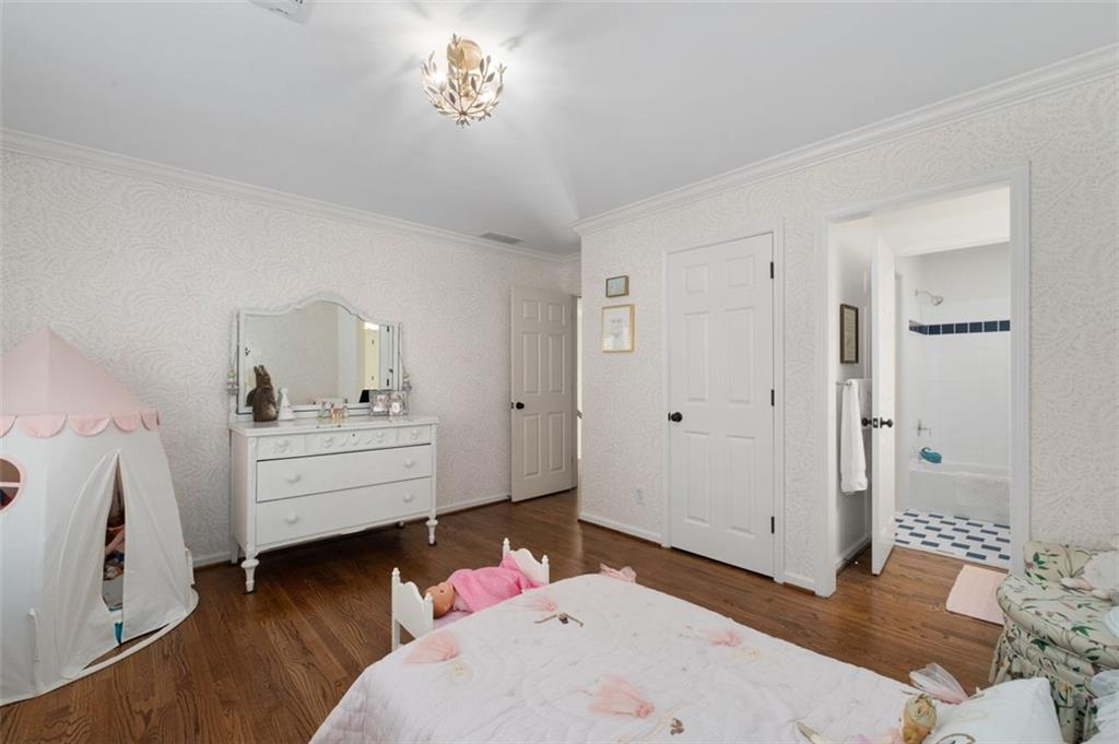 310 Glen Hampton Place