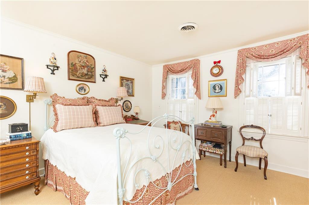 16 Muscogee Avenue NW