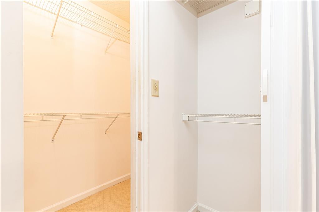 2901 Lenox Way NE Unit 902