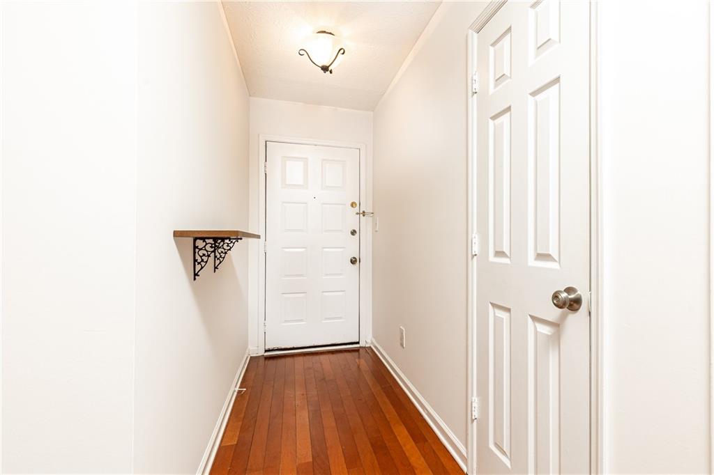 2901 Lenox Way NE Unit 902