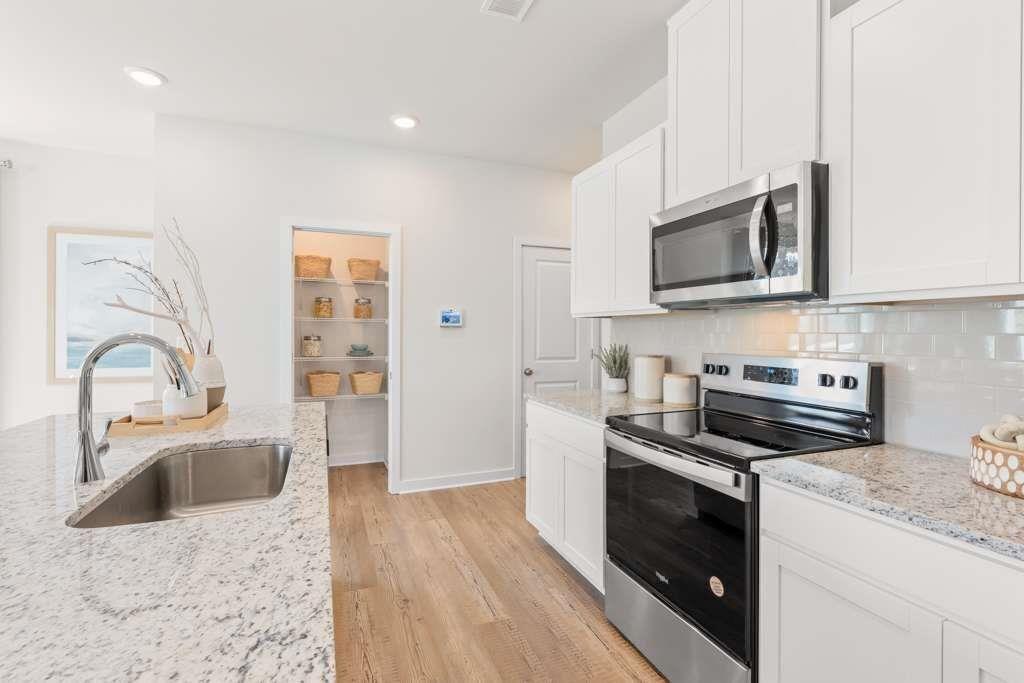 1841 COPELYN REESE Court Lot 67