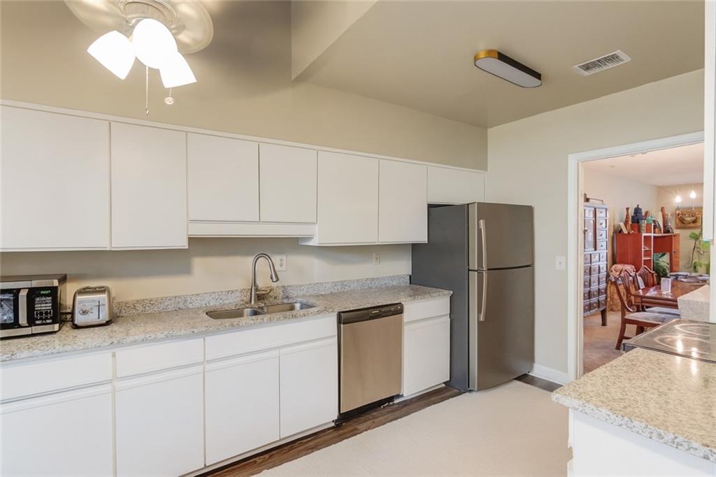 6381 E Deerhollow Way