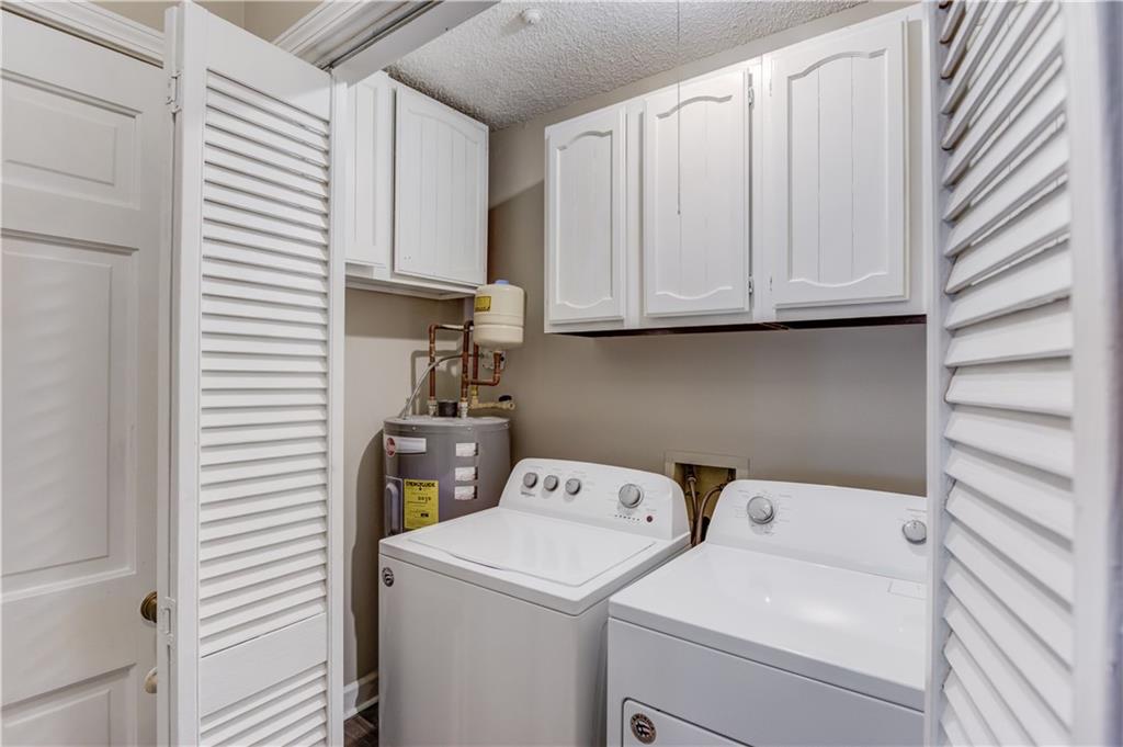 6381 E Deerhollow Way