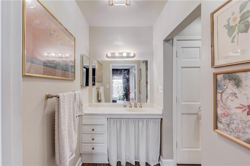 6381 E Deerhollow Way