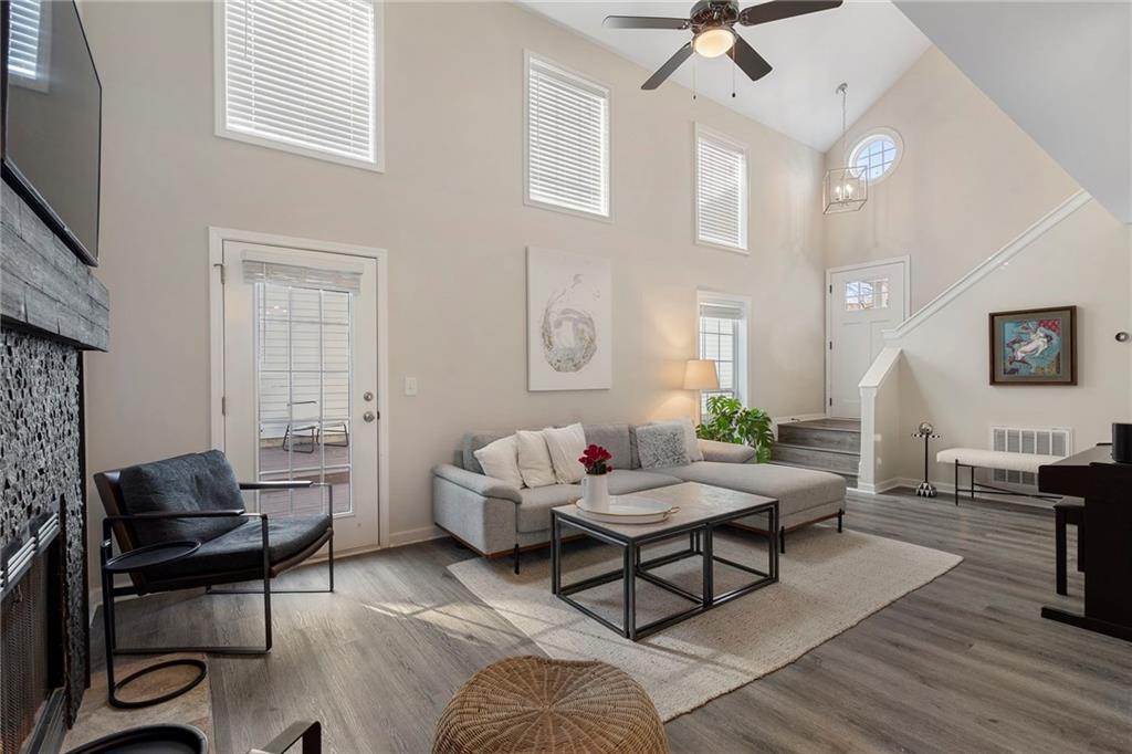 3572 Avensong Village Circle