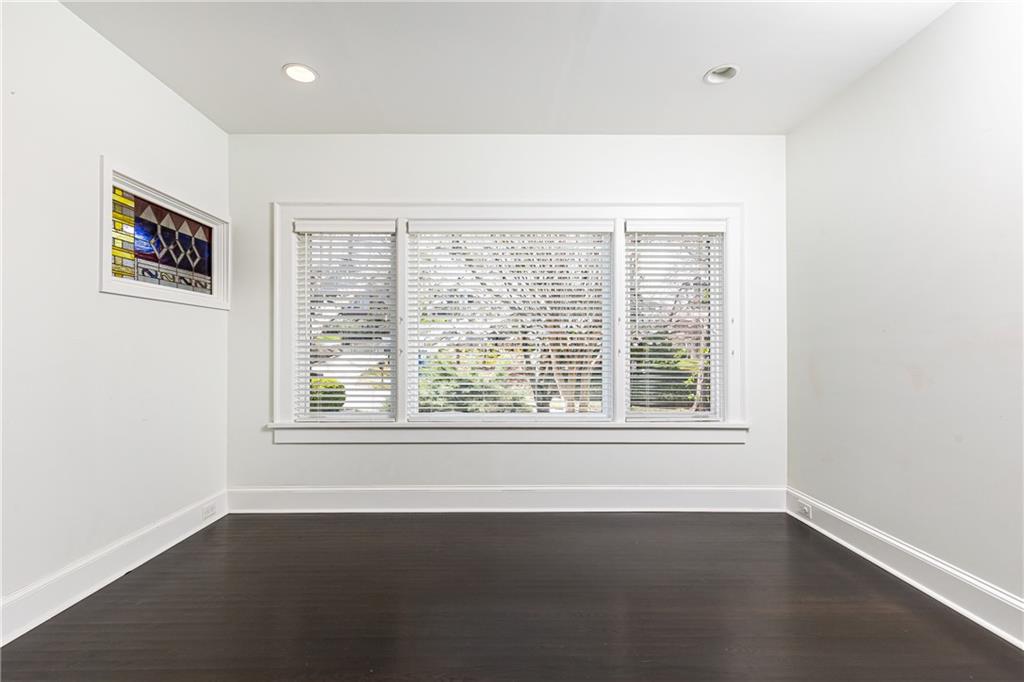 1022 Reeder Circle NE