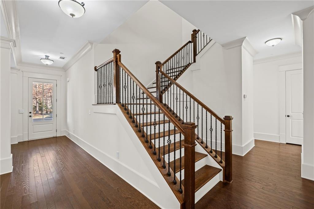 120 Walnut Circle SW