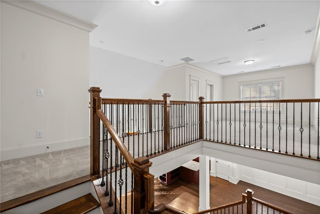 120 Walnut Circle SW