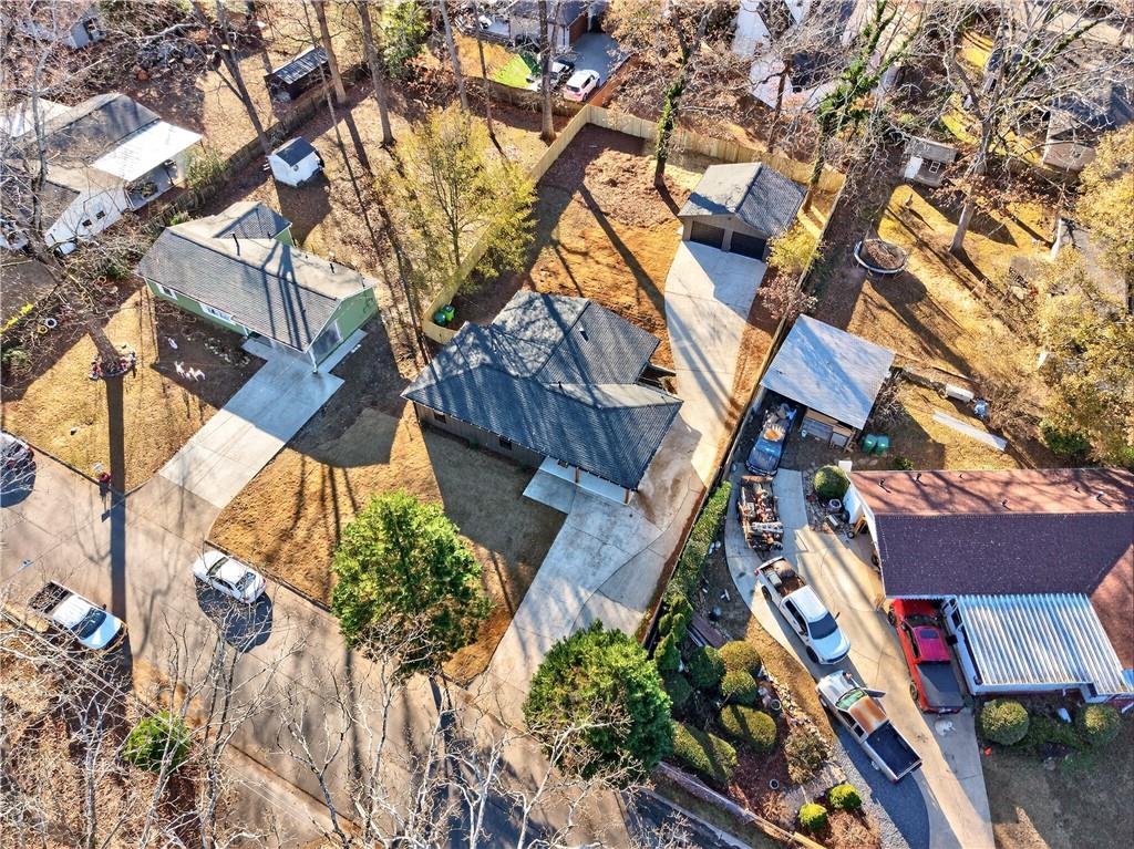 2720 Ivanhoe Lane SE