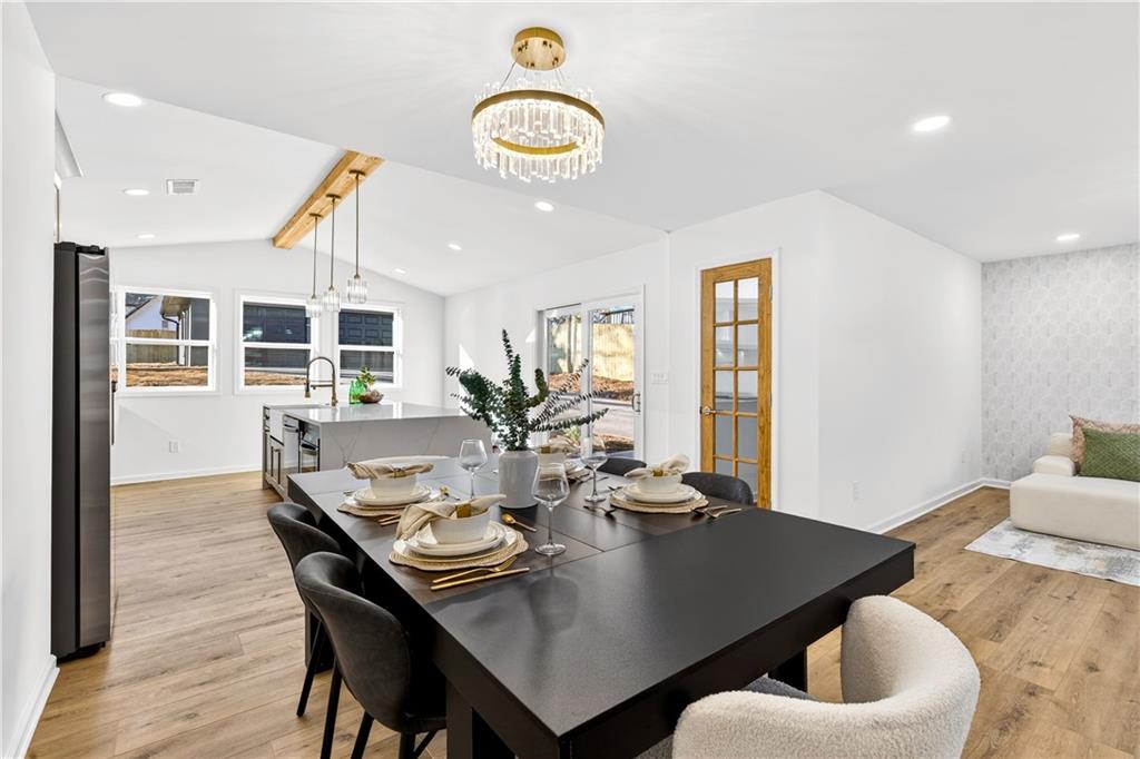 2720 Ivanhoe Lane SE